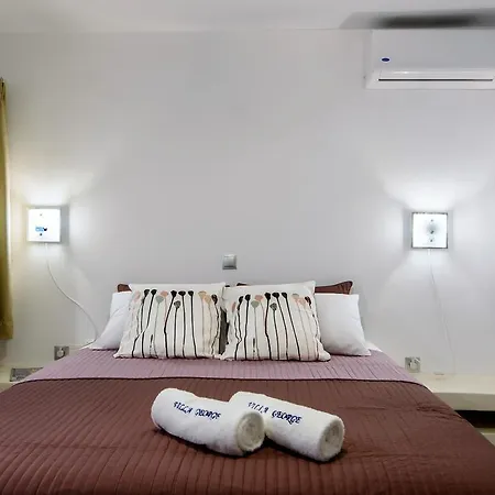 Villa George Santorini *