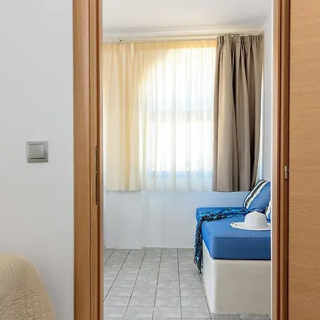 George Santorini Villa