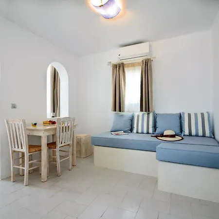 George Santorini Villa Perivolos (Santorini)